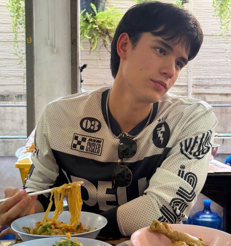 泰森·米伦谈舞台剧合作感受