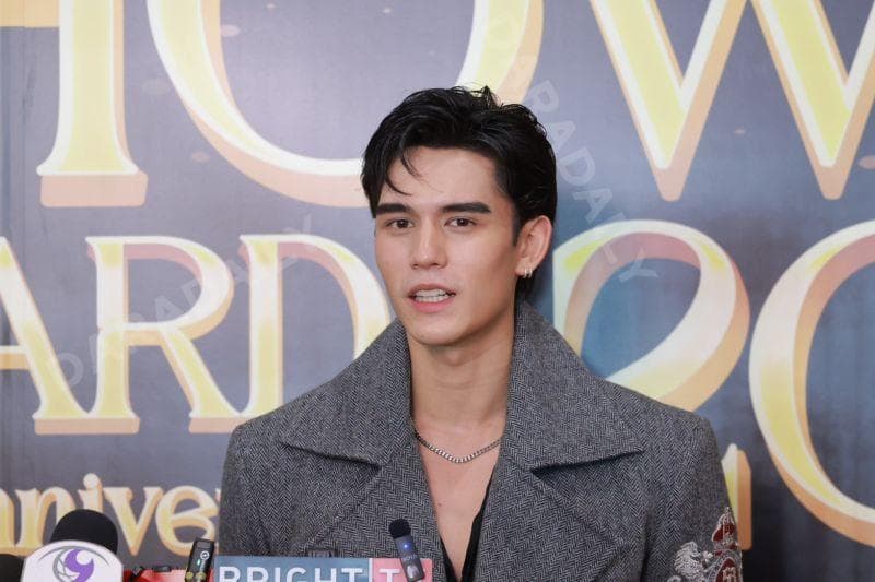 泰森·米伦与博伊·塔贡吉亚合照