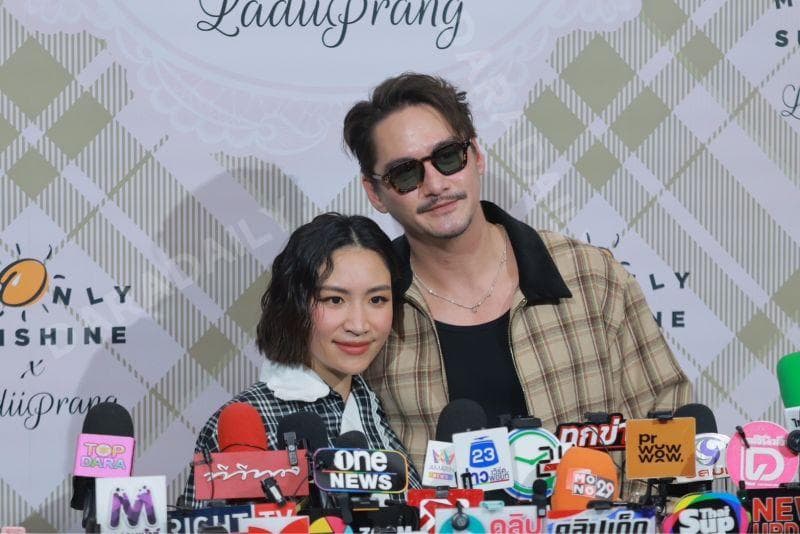 阿南达与内特孕期合照