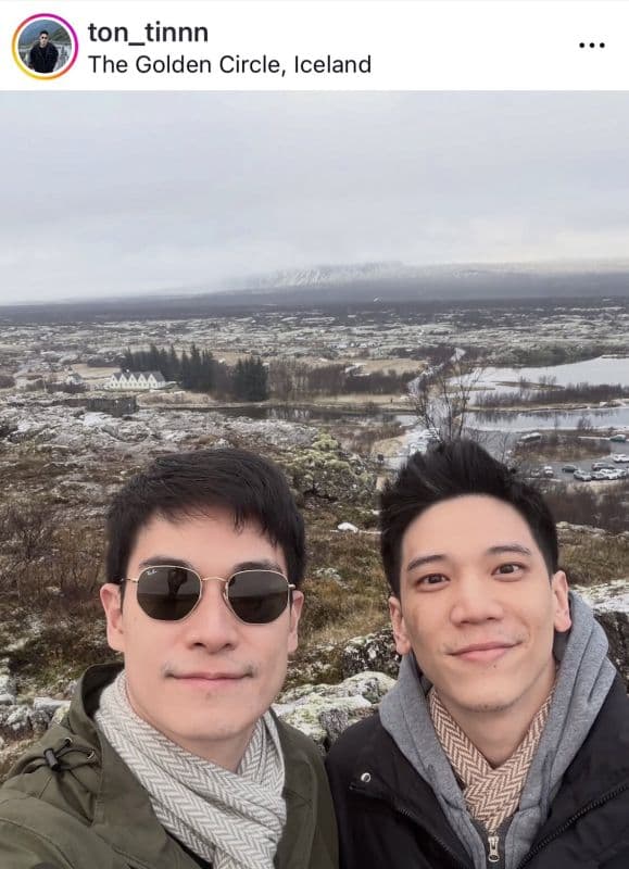 网友讨论两人关系的社交平台截图