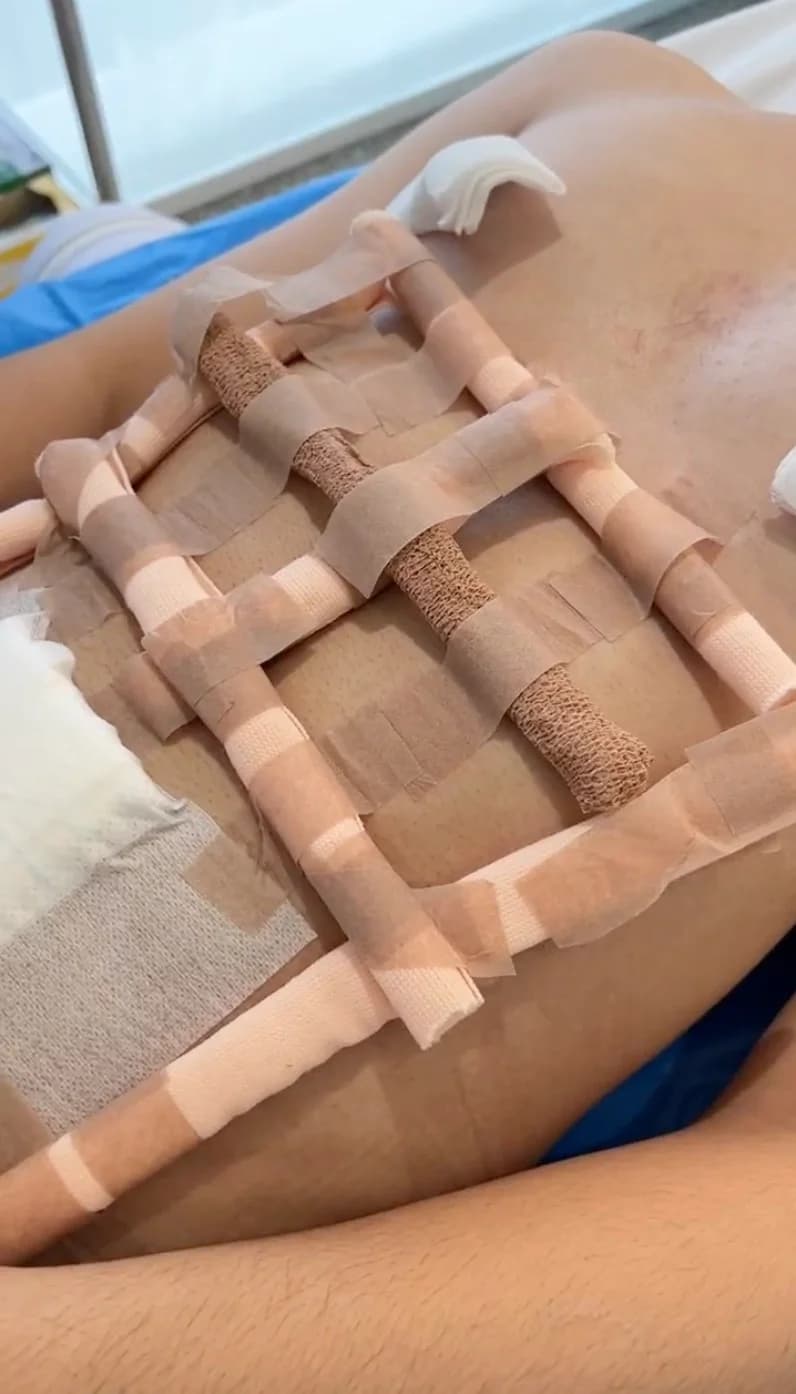 Kimmon Wirodom医院咨询场景图