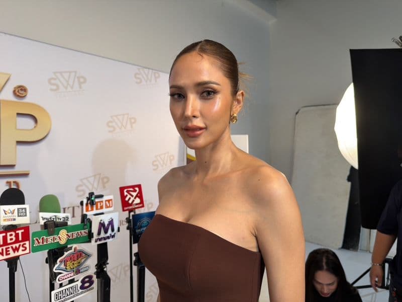 “Oom Lakana”透露“Newclear”心情沉重 分手后落泪