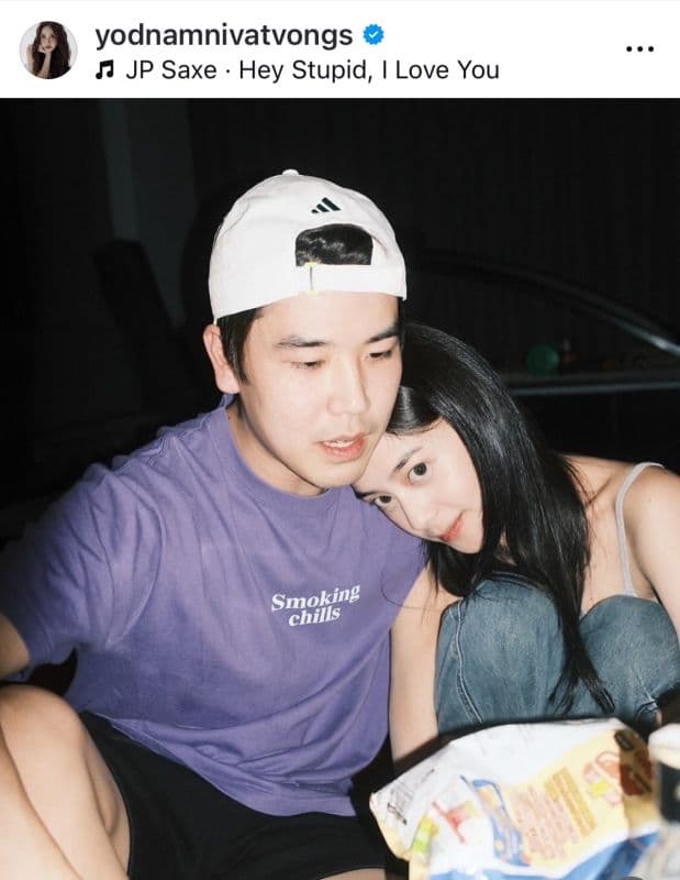 水滴·纳达班与男友海边甜蜜互动照片