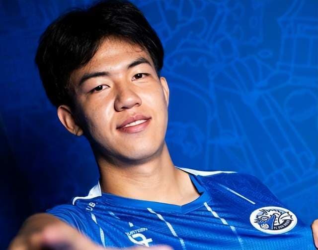 真踢出来了!20岁王博豪荷乙第3次首发:险些制造进球!