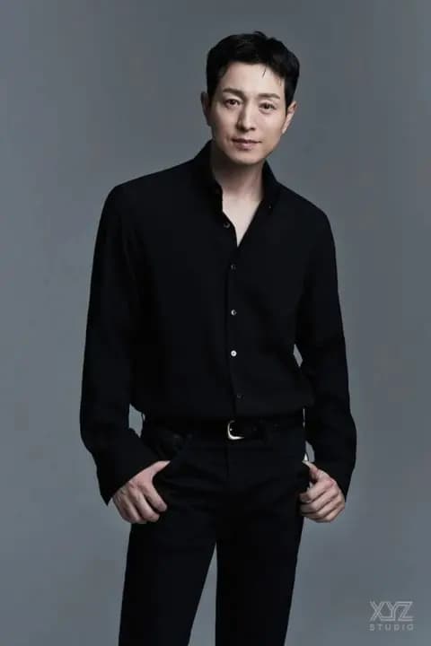 鄭星一《Sapiens》相關宣傳圖(來源:XYZ Studio)