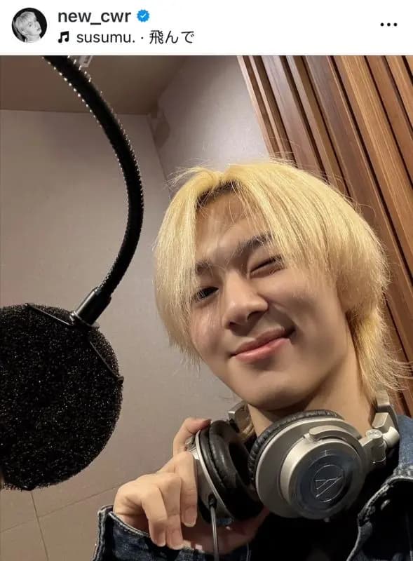 Nunew Chawarin与电影前辈演员互动