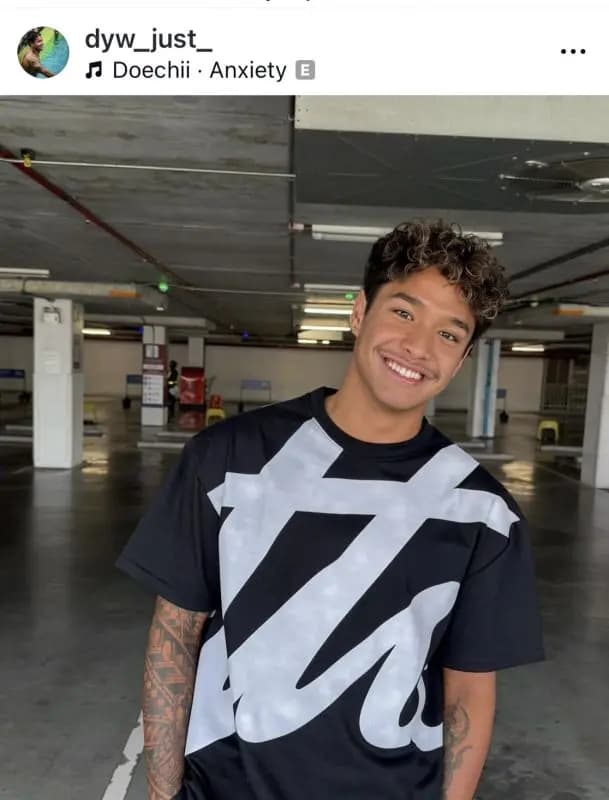 好友米克·猜林西里对查姆贾特表示支持