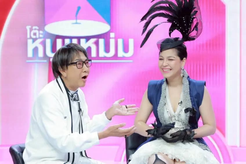 Joy Sirilak与Kai Warayut一同做客Workpoint频道23台访谈节目