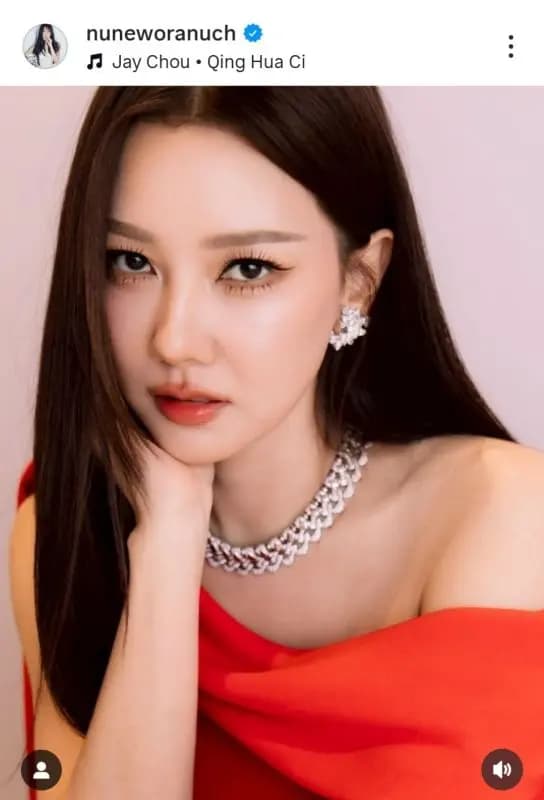 努恩·沃拉娜特与丈夫托德·皮蒂久违的同框合影,展现夫妻甜蜜时刻