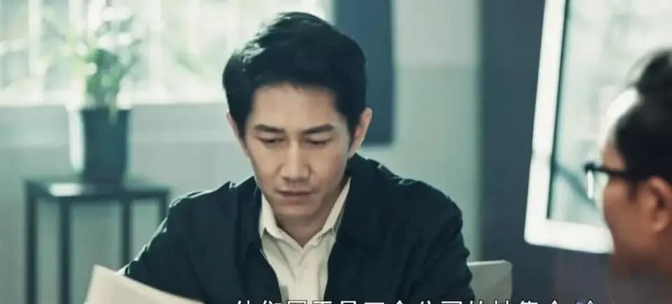 剧组用心复刻的老物件道具,回忆自带柔光的美术处理