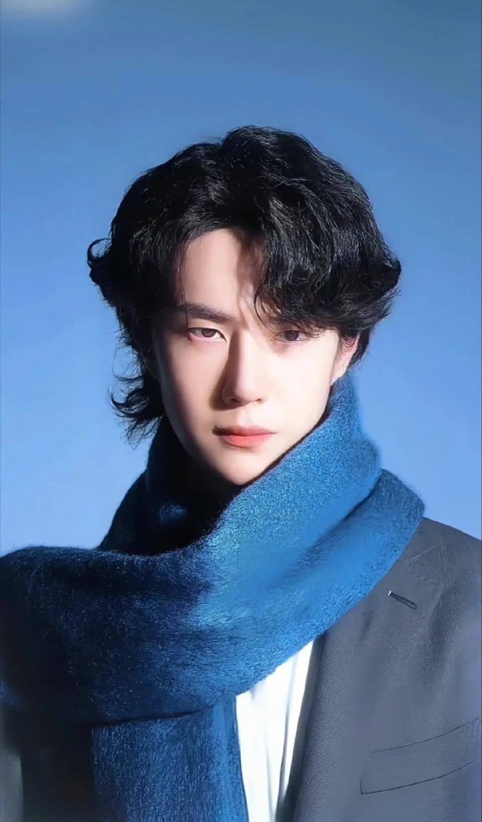 王一博不续约乐华?这瓜咱得理性啃!