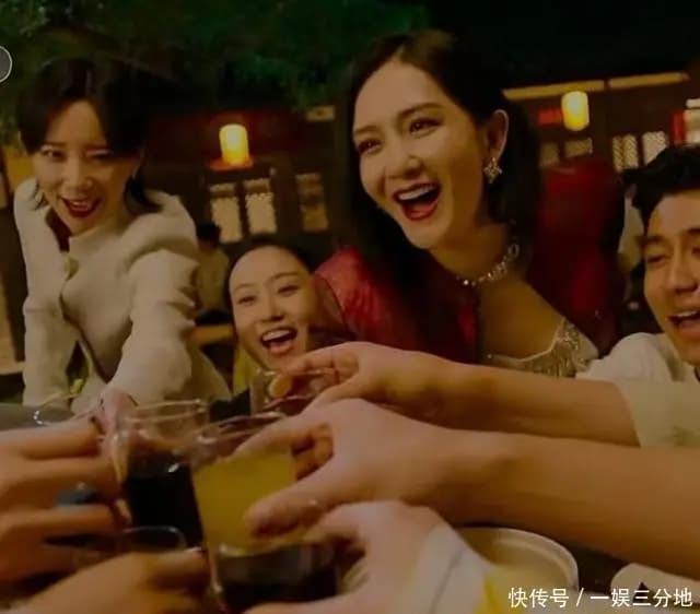 央视秋晚最高收视点破7数据图