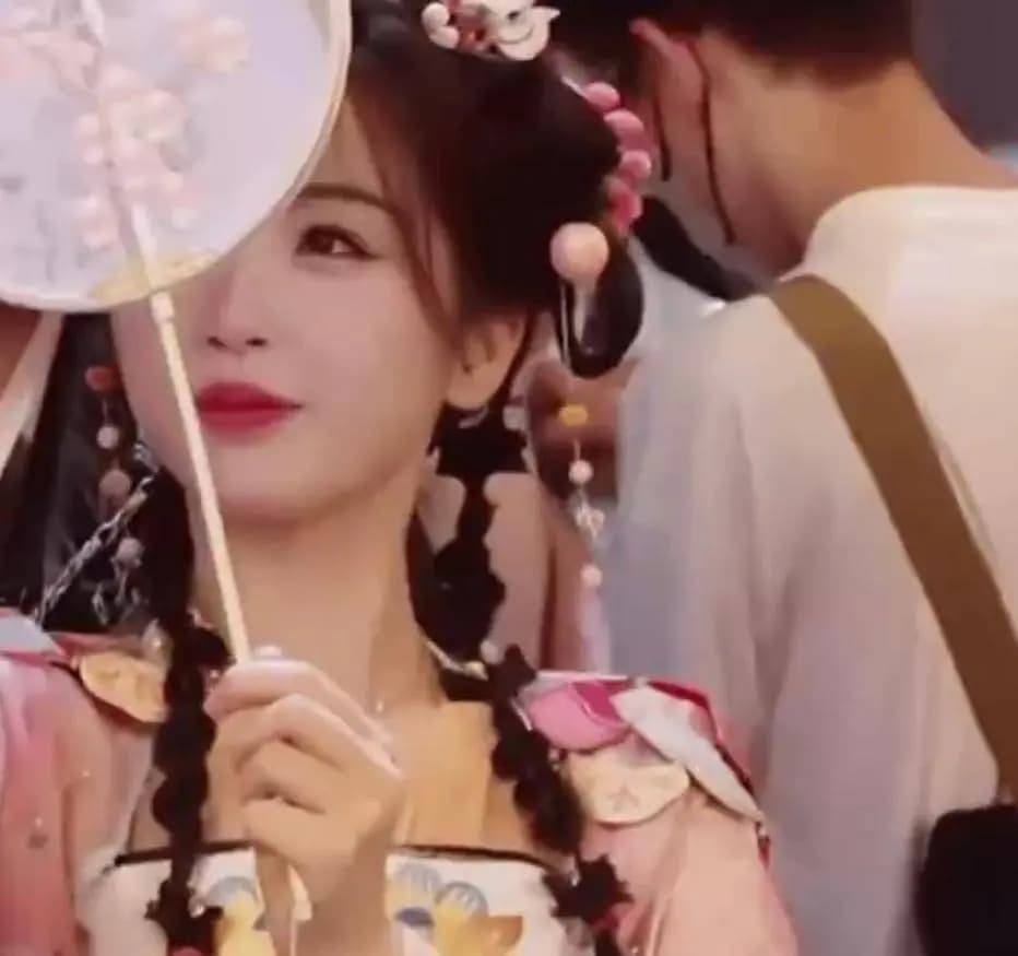 永夜星河预约热潮中网友期待萌物凌妙妙上线