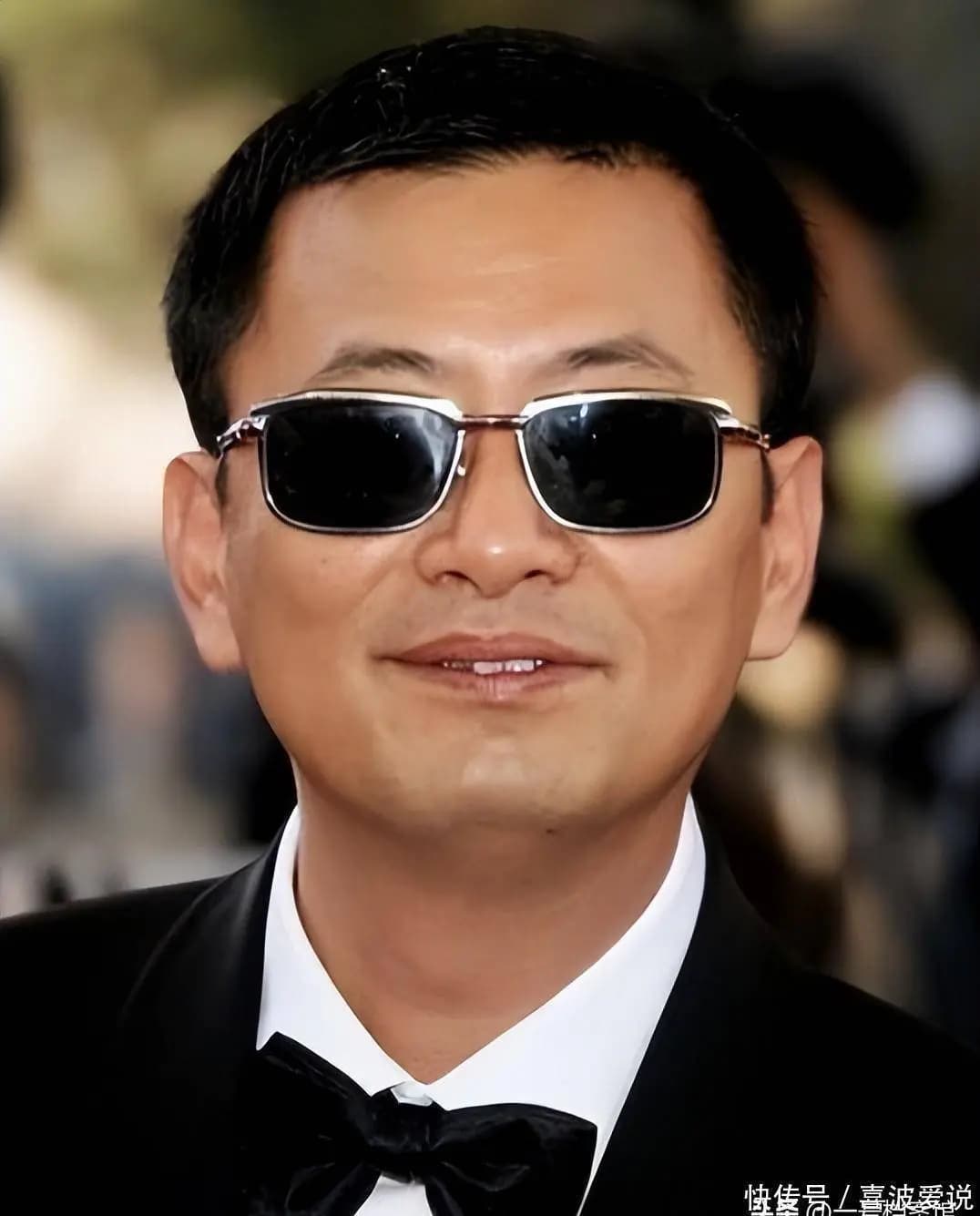 拔出萝卜带出泥!逼疯辛芷蕾,袒护“欺负幼女”的他 王家卫惹众怒