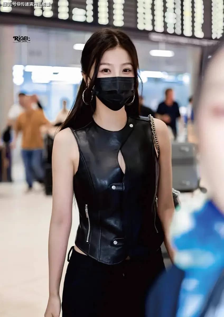 2个藏在虞书欣路透图里的温暖秘密