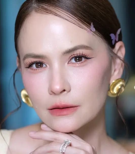 娜拉解释生意失败与高利贷恶性循环的过程