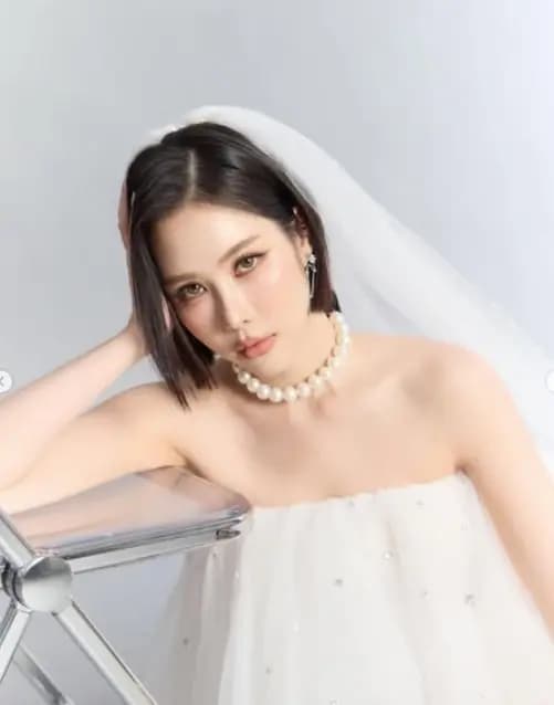 Ben Raviyanun与新闻主播男友Off Chaiyanon