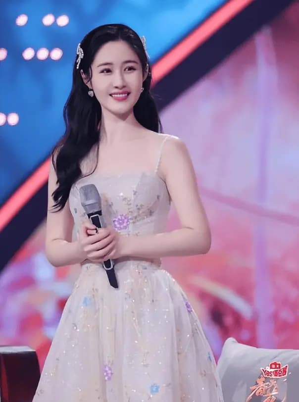 刘烨入职小芒电商