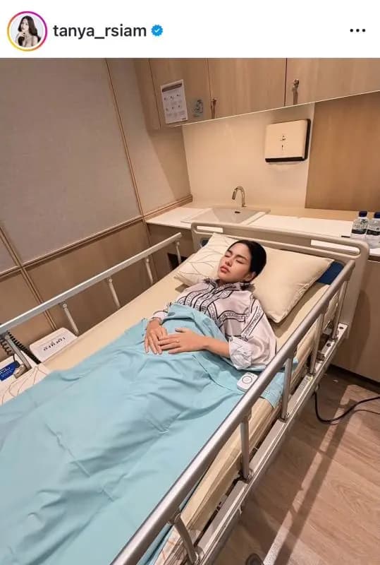 塔尼娅在病床上痛苦自述病情细节