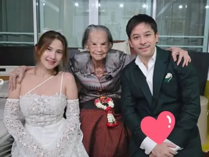 Potty为了奶奶健康着想未带其参加婚礼的感人动态