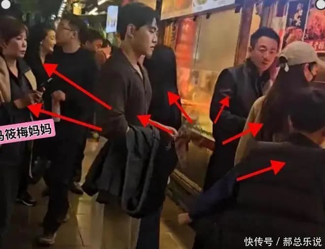 亲妈没有后妈好?小玥儿穿8万外套,大S最后的体面被具俊晔扯下