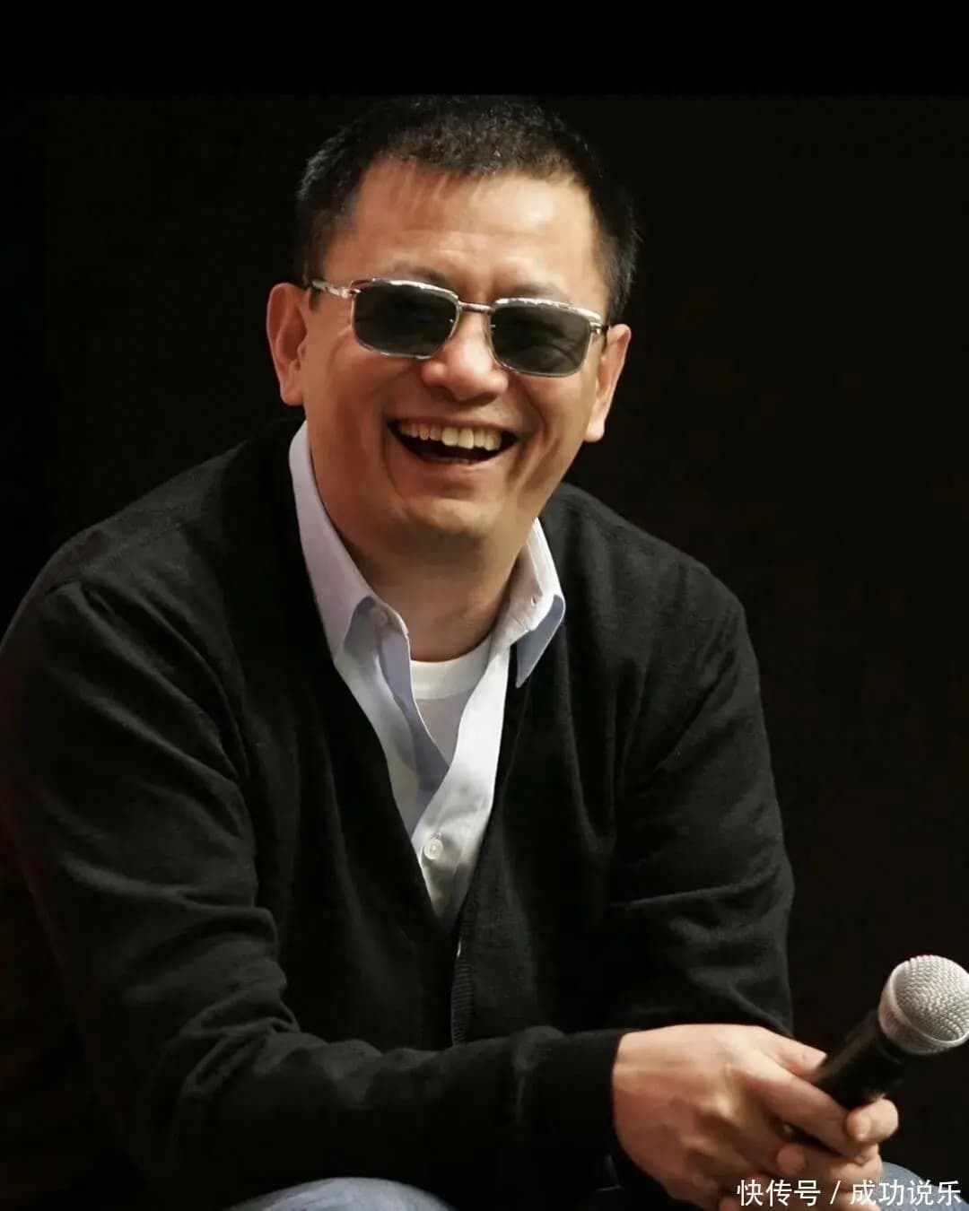 向太下场手撕王家卫,绝不录用,但最理解王家卫的是王晶!