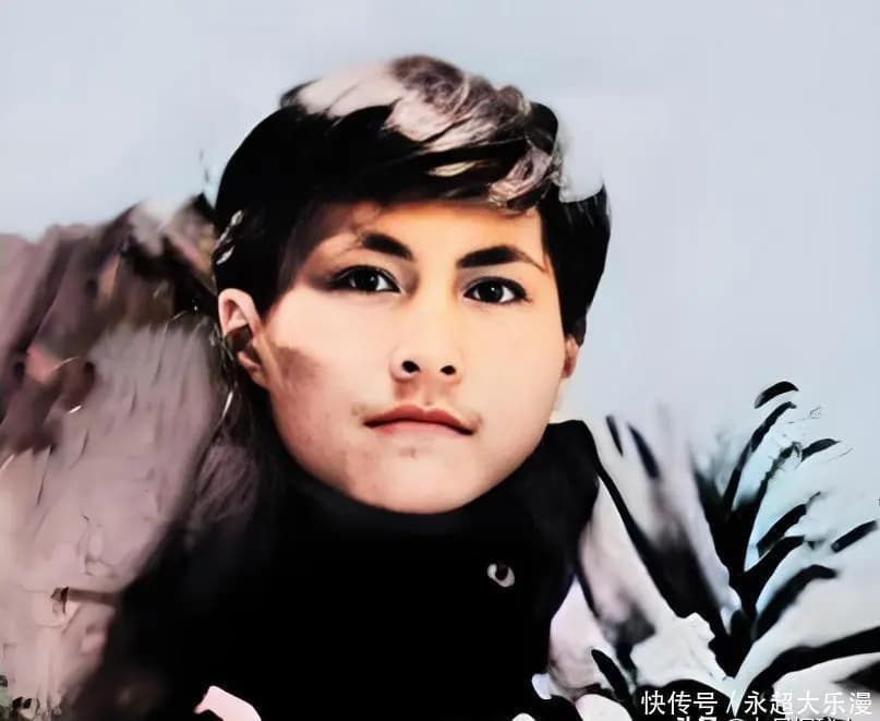 杨俊勇晚年接受采访时的沧桑画面