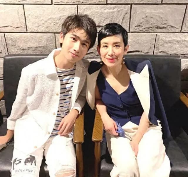 香港金像奖男配被曝黑料,指其及家人忘恩负义,如今已是TVB艺人