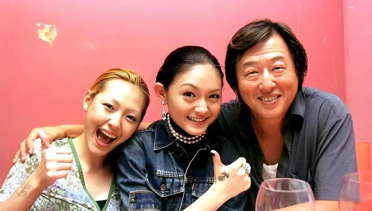 1996年大S小S刚出道时遭遇合约纠纷被封杀的青涩时期