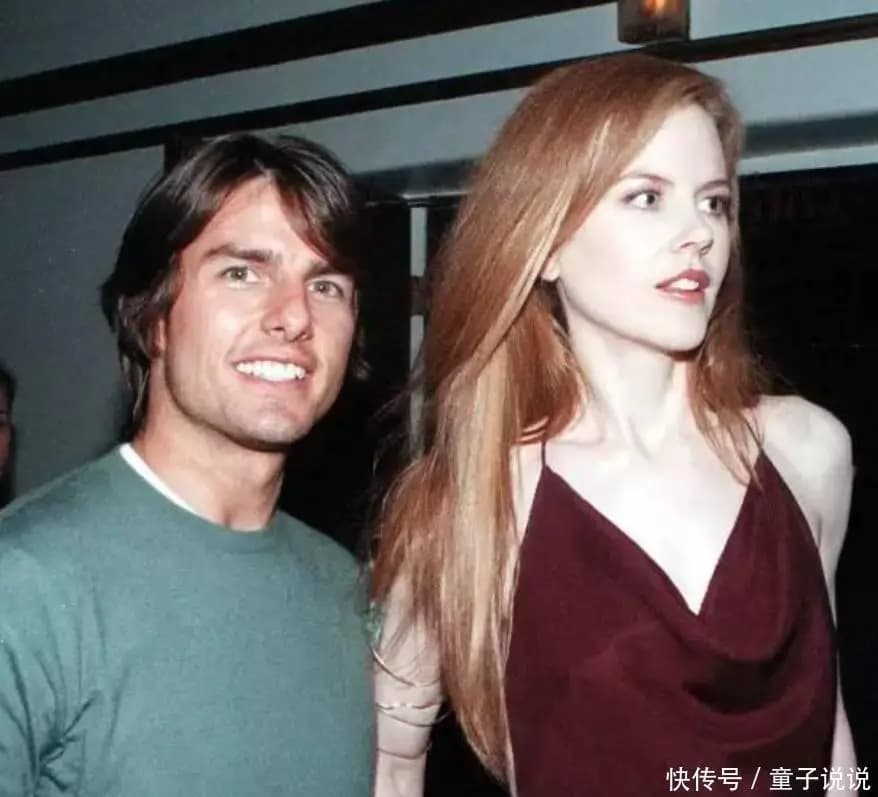 妮可·基德曼获得终身成就奖时凯斯·厄本在台下鼓掌支持