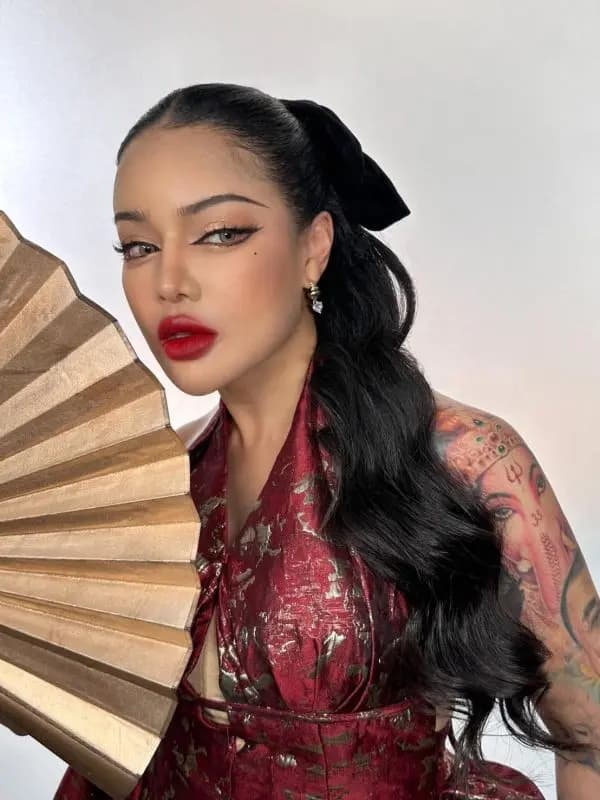 皮米瑞·佩晒出的父亲住院治疗相关画面