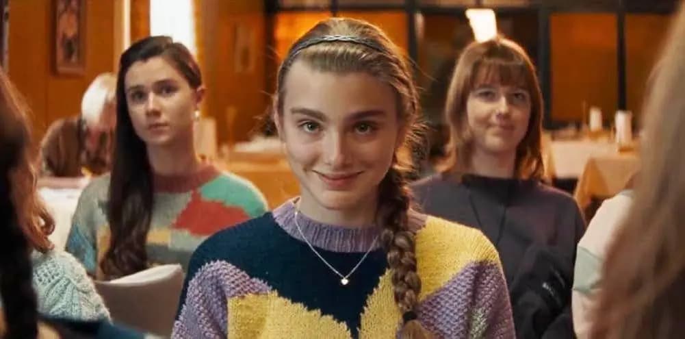 电影指挥的提线剧照,合唱团指挥与年轻女孩