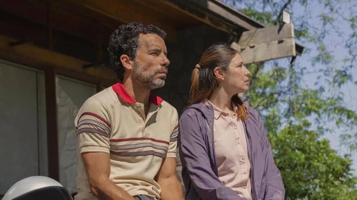 游向我心智利电影画面,女主角埃斯特拉的保姆生活