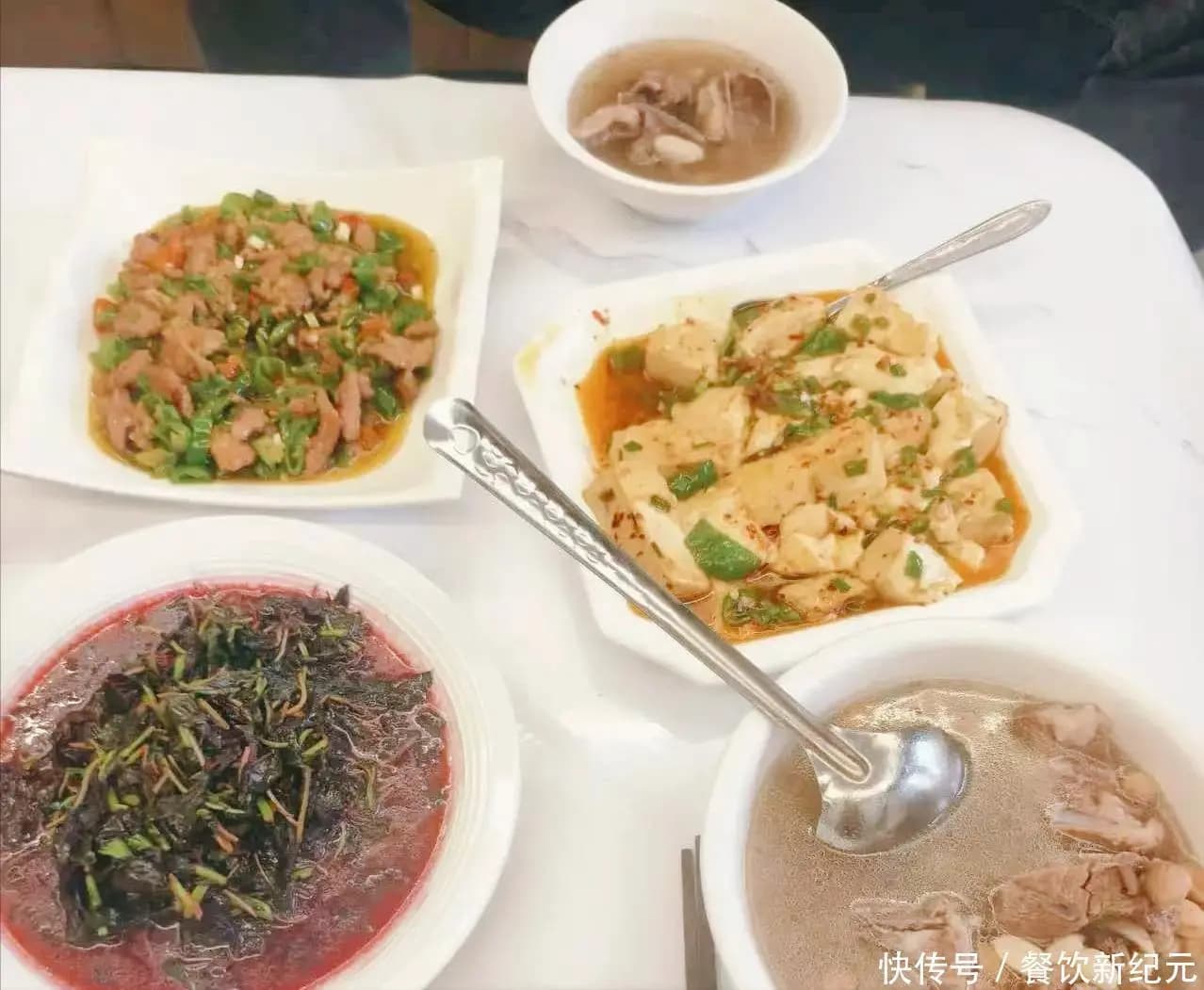 拒绝外卖,在家做饭,江西单身女孩的晚餐走红,网友:缺男友吗?