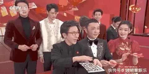 刘谦历年春晚魔术表演精彩瞬间与经典台词见证奇迹的时刻