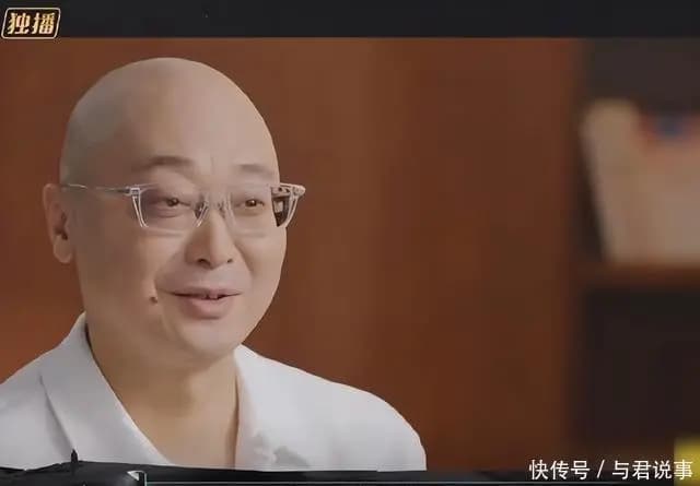 邓莎与路行讨论生活习惯与婚姻观念的差异