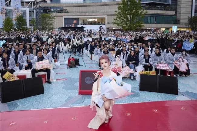 携手汤圆全球代言人白鹿思念食品打造沉浸式好运嘉年华新体验