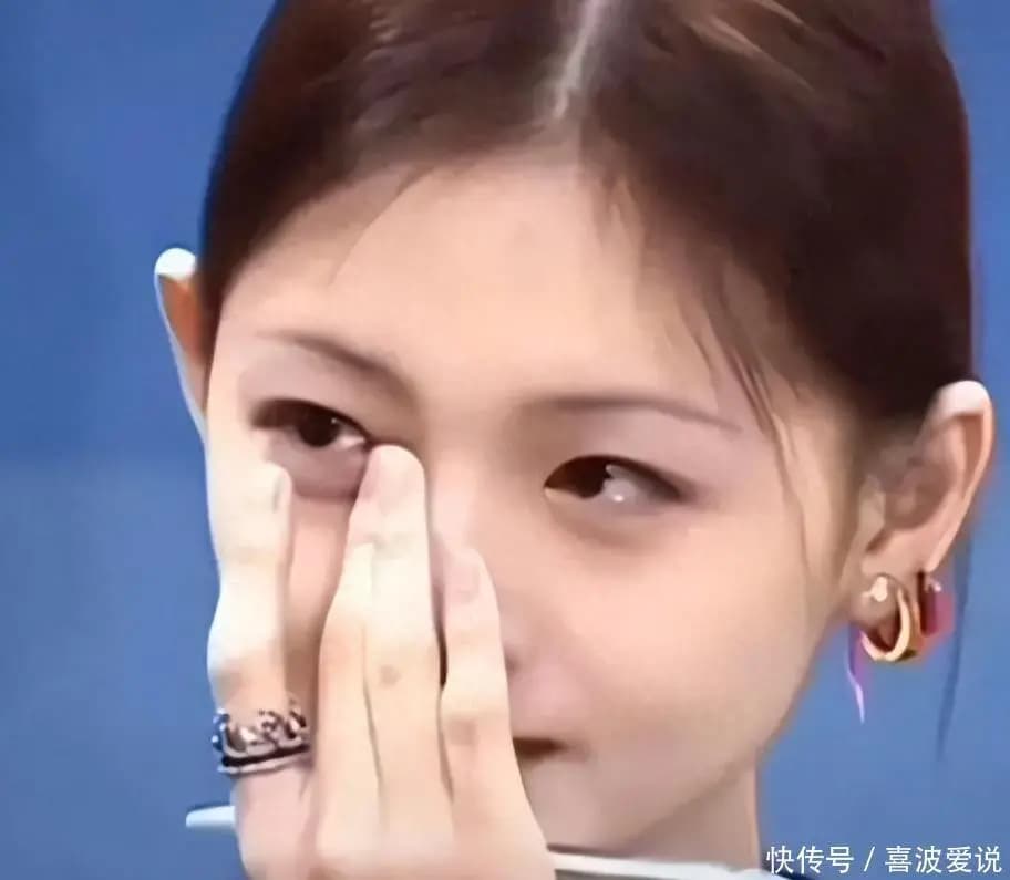 大S去世仅8月,王晶彻底撕下了她仅剩的体面,离世原来早有预兆