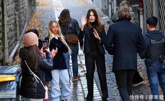 布吕尼探监萨科齐前的离别