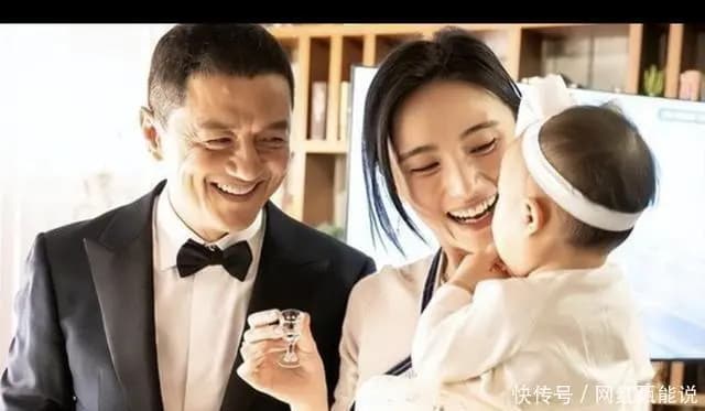 网友评论猜测李亚鹏婚姻状况