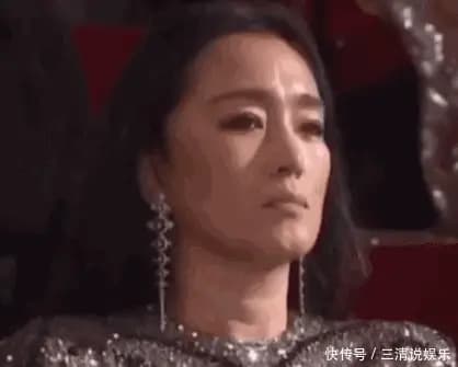 巩俐在电影红高粱中的青涩剧照