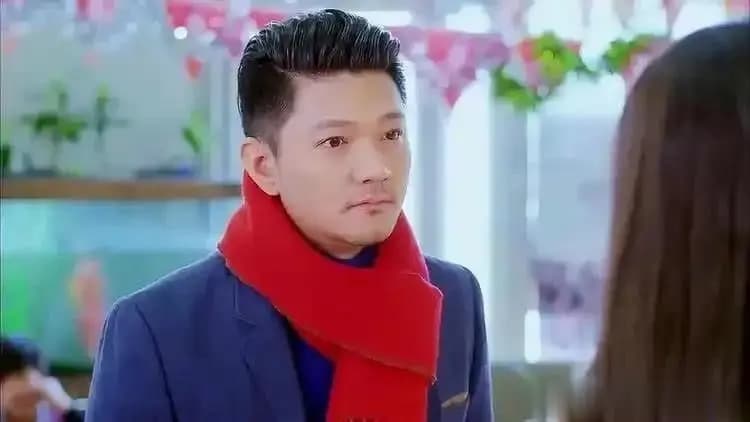 彭博演绎反派角色的精彩表情特写