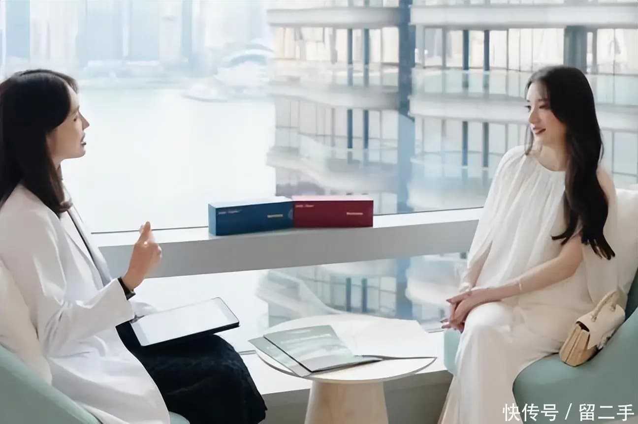 方媛入住豪华月子中心