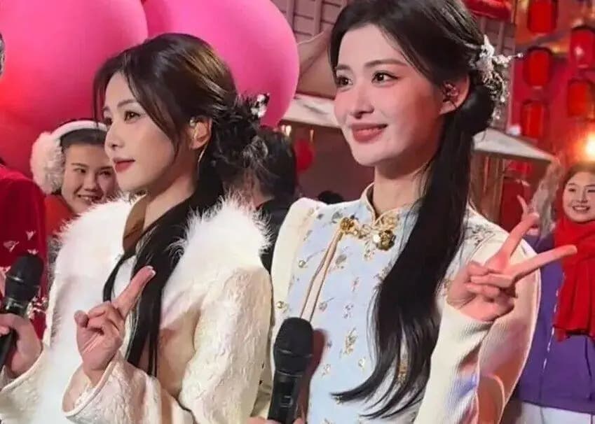 【2025.10.26】王楚然白鹿不会尴尬?时尚圈封S钟楚曦?《一笑随歌》算热播?林俊杰明年演唱会?歌手唱别人歌唱1分钟版权费?