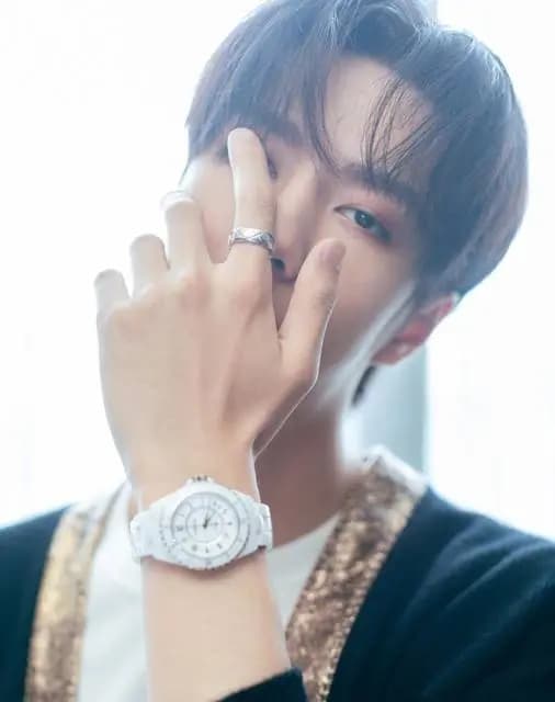 王一博参与公益活动展现社会责任感