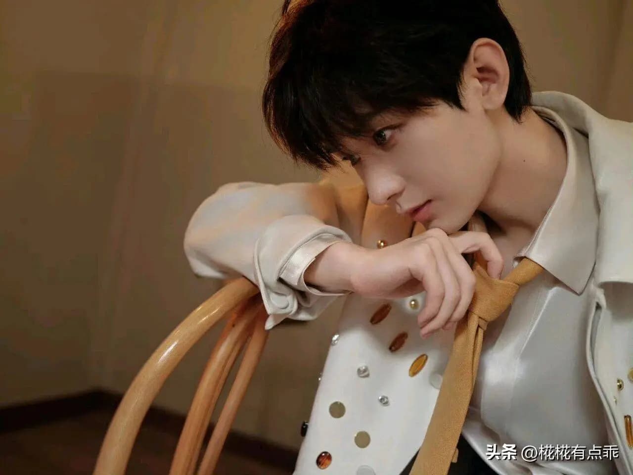 成毅访谈背后故事深夜破防,有一些回忆令人忍不住想哭!