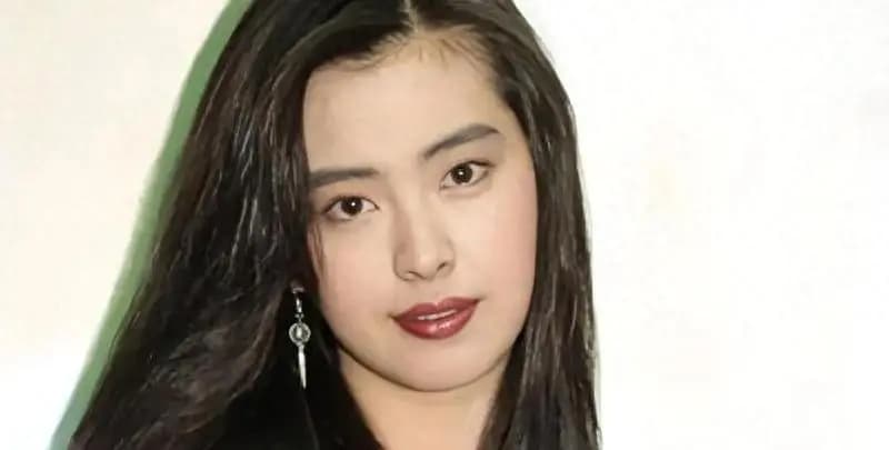 王祖贤告别娱乐圈:时代洪流中自我觉醒的退圈之路