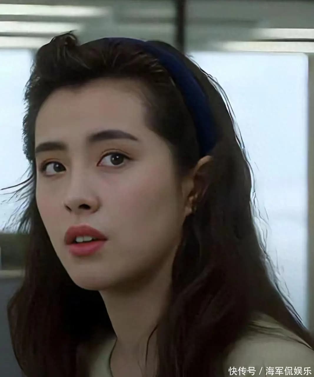 导演王晶在视频中揭秘王祖贤退圈原因