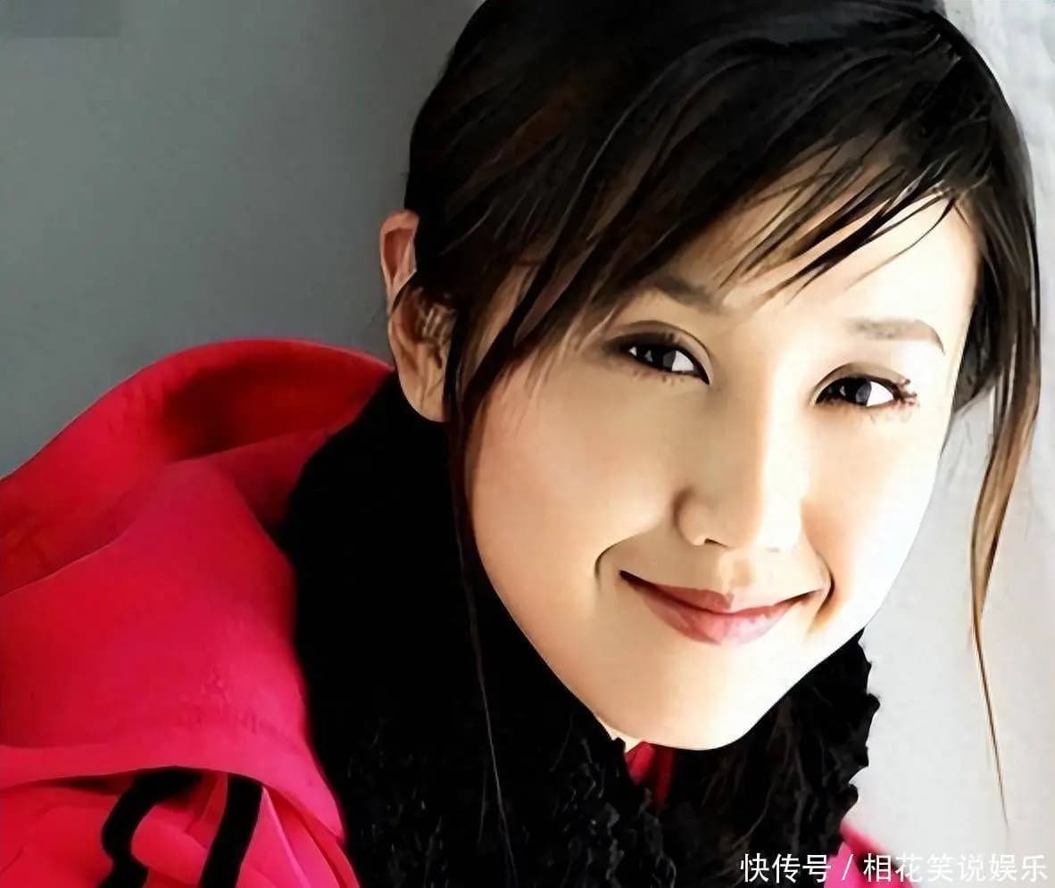 演员李婷:抗癌9年尸骨未寒,前夫带着女儿另娶,亲弟急着争家产