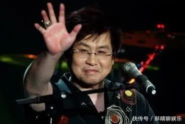 那推不进的25公分,是郑智化的困境,也是我们每个人的